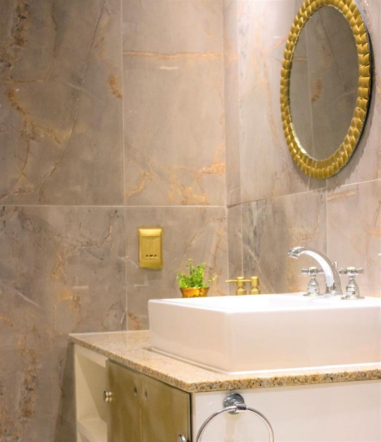 Luxury Apartment, Near V&A Waterfront And Cpt Stadium Kapstaden Exteriör bild