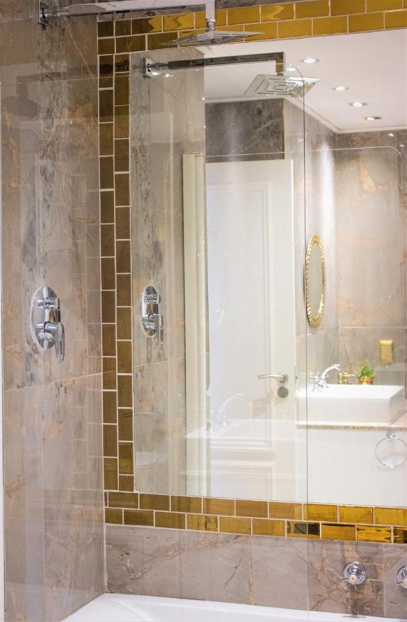 Luxury Apartment, Near V&A Waterfront And Cpt Stadium Kapstaden Exteriör bild