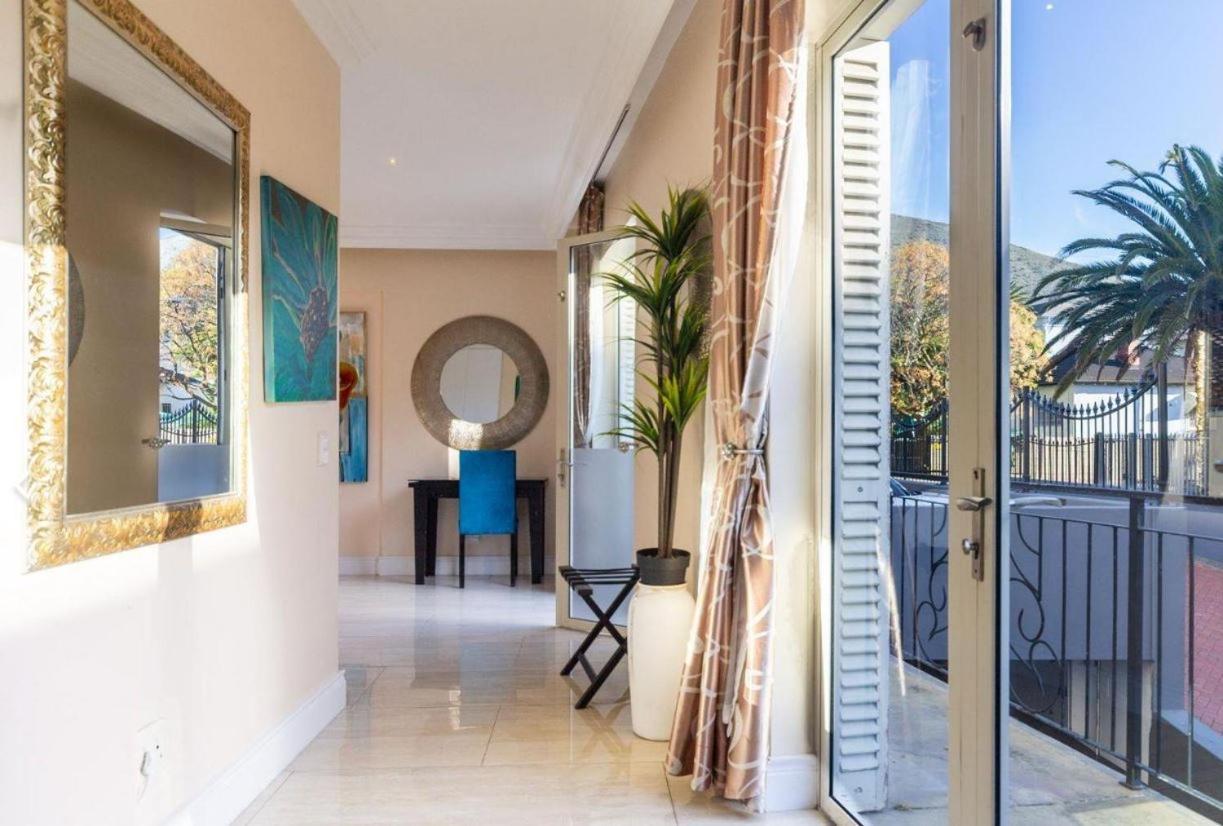Luxury Apartment, Near V&A Waterfront And Cpt Stadium Kapstaden Exteriör bild
