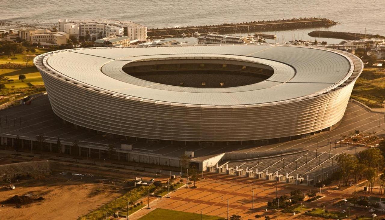 Luxury Apartment, Near V&A Waterfront And Cpt Stadium Kapstaden Exteriör bild