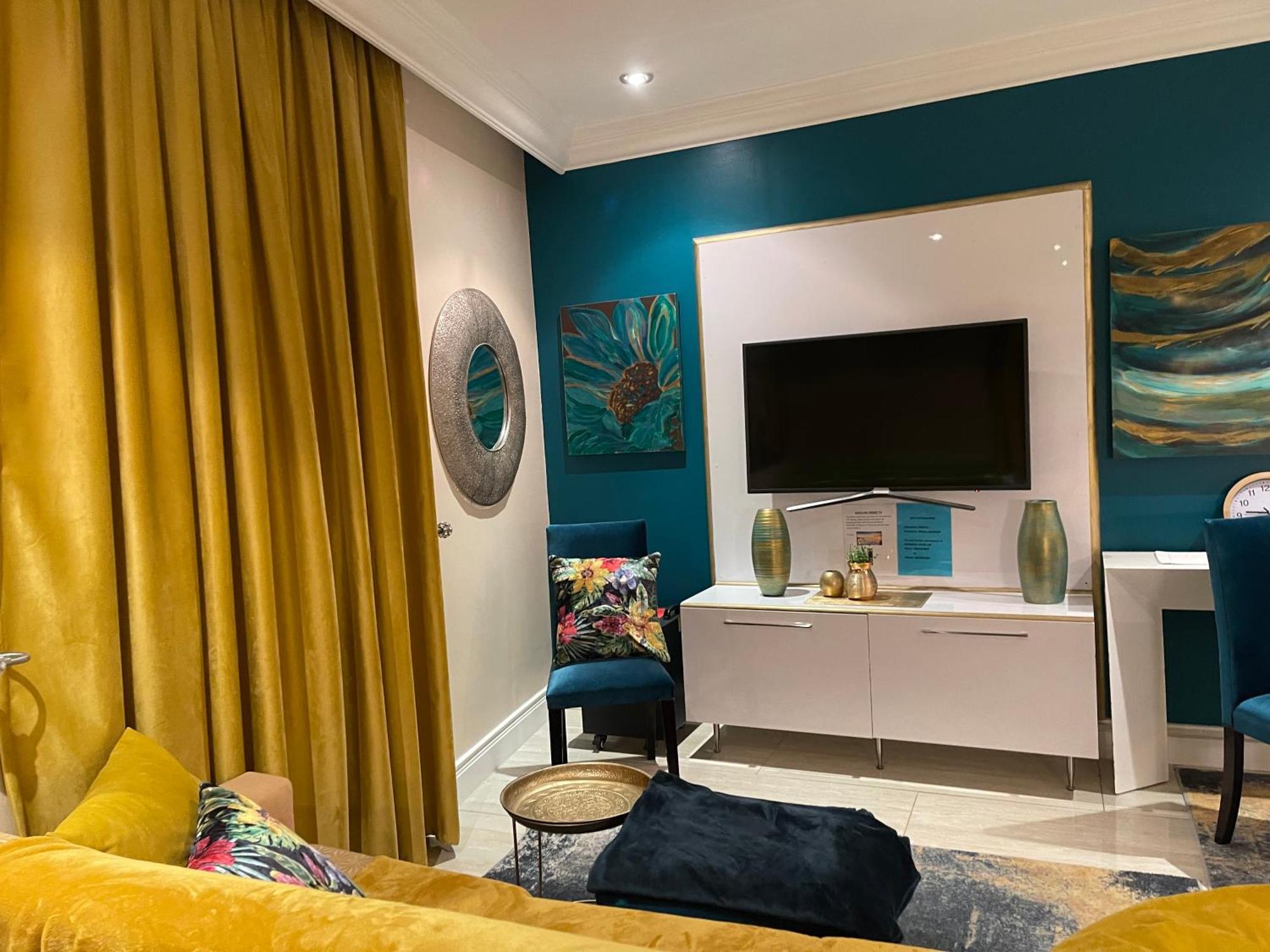 Luxury Apartment, Near V&A Waterfront And Cpt Stadium Kapstaden Exteriör bild