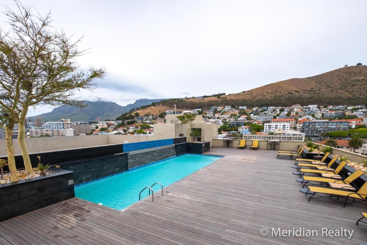 Luxury Apartment, Near V&A Waterfront And Cpt Stadium Kapstaden Exteriör bild